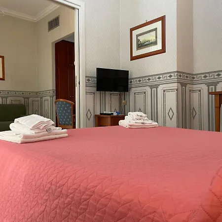 Hall 3*